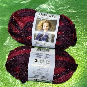 Sashay Yarn - Red and Purple